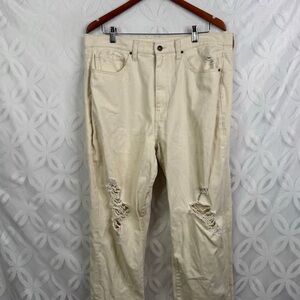 Cream Distressed Jeans